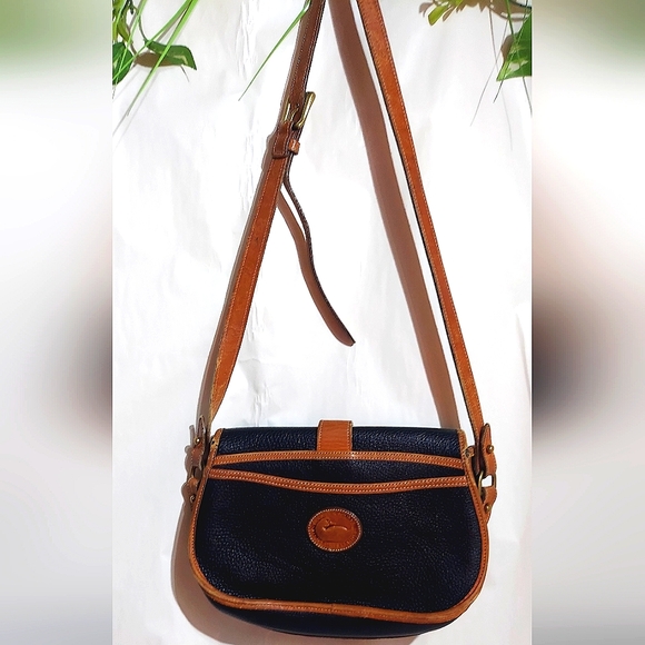 VINTAGE Dooney & Bourke Bag - Picture 8 of 11